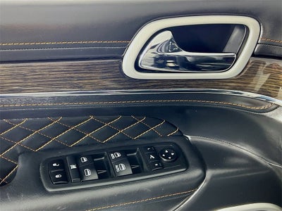 2020 Jeep Grand Cherokee Summit