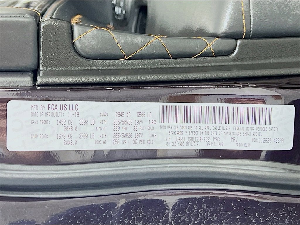 2020 Jeep Grand Cherokee Summit