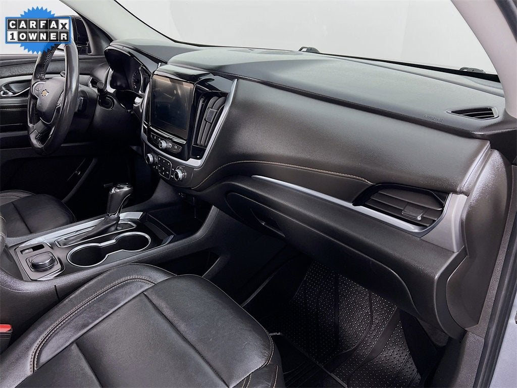 2020 Chevrolet Traverse LT Leather