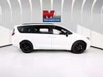 2023 Chrysler Pacifica Limited AWD
