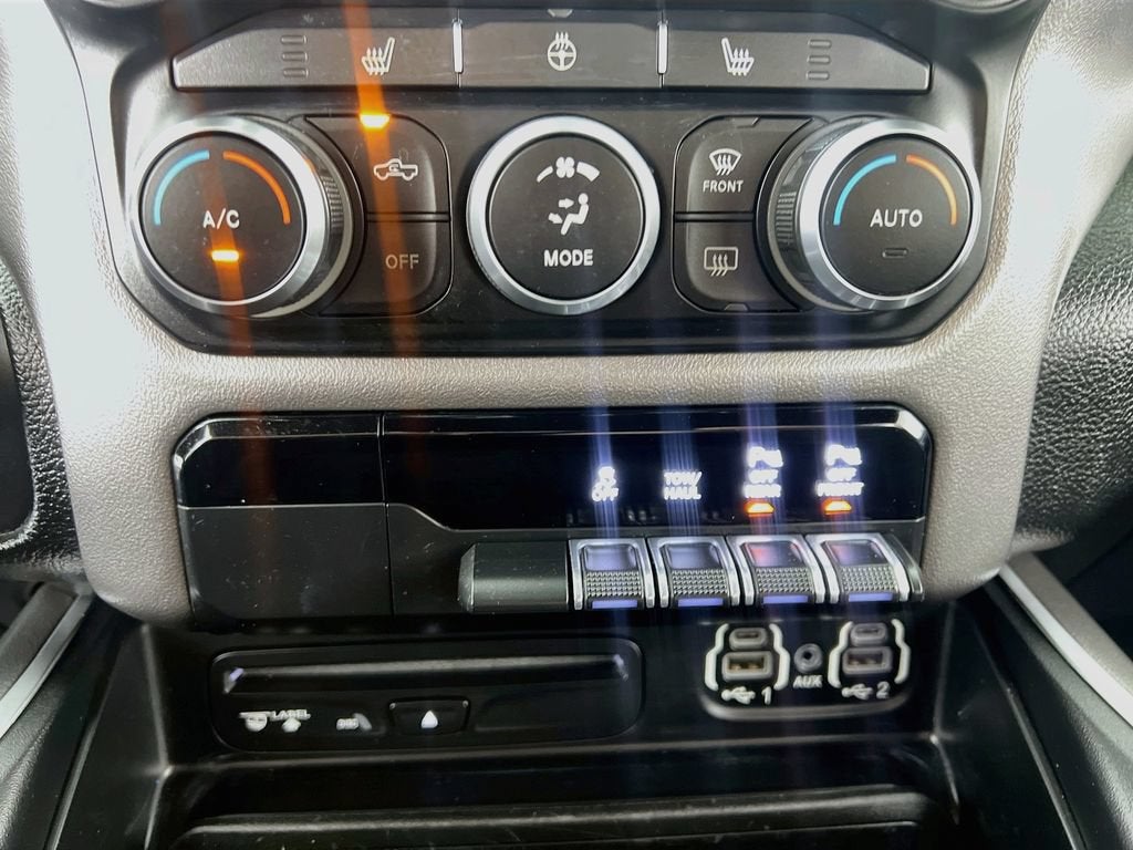 2019 RAM 1500 Big Horn/Lone Star Crew Cab 4x4 5'7" Box