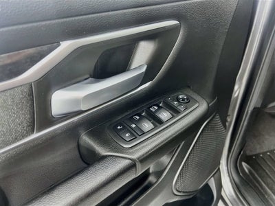 2019 RAM 1500 Big Horn/Lone Star Crew Cab 4x4 5'7" Box