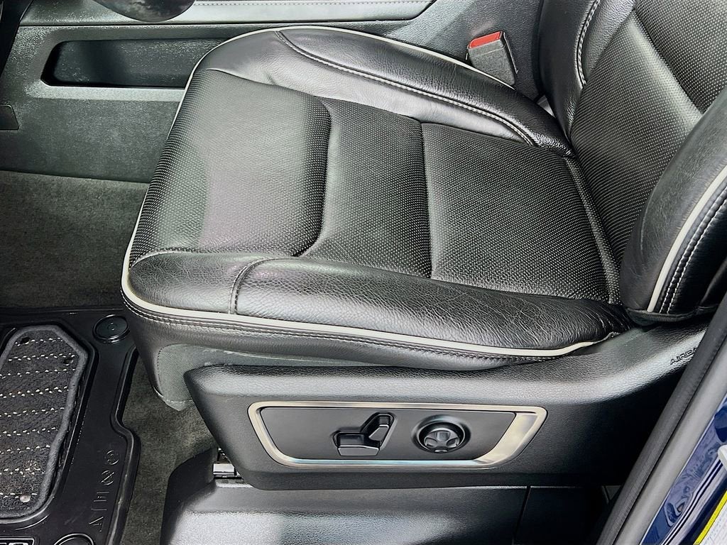 2020 RAM 1500 Limited Crew Cab 4x4 5'7" Box