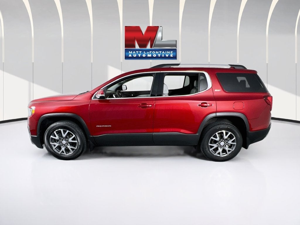 2023 GMC Acadia SLT