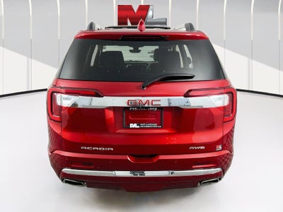 2023 GMC Acadia Denali