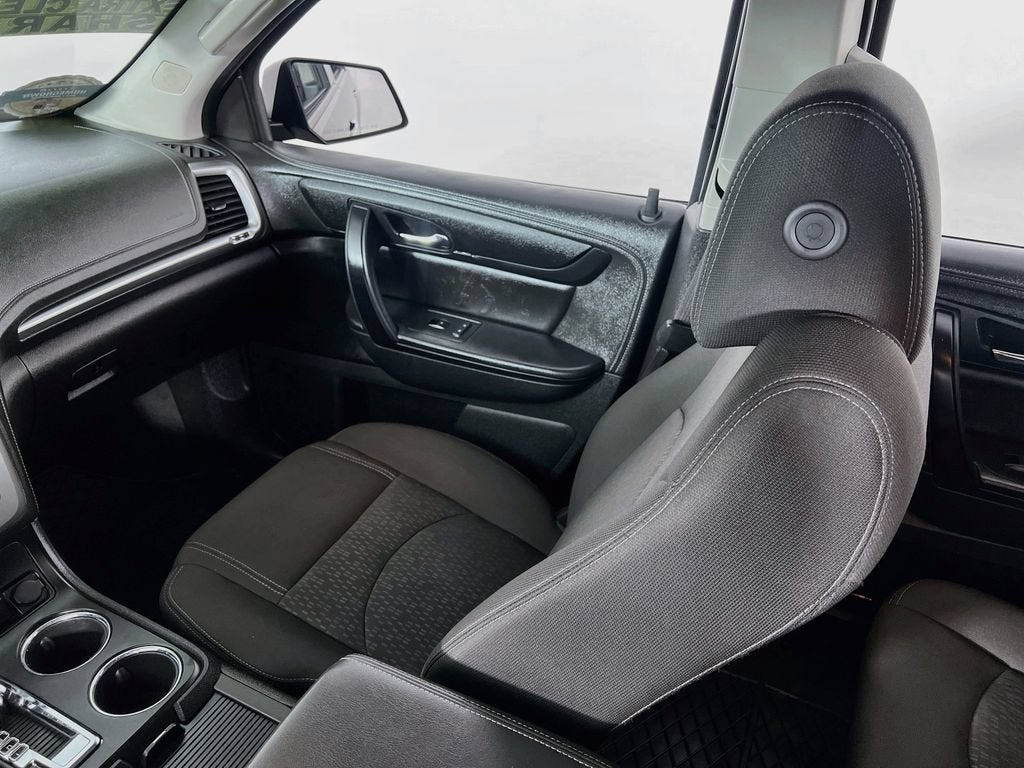 2015 GMC Acadia SLE