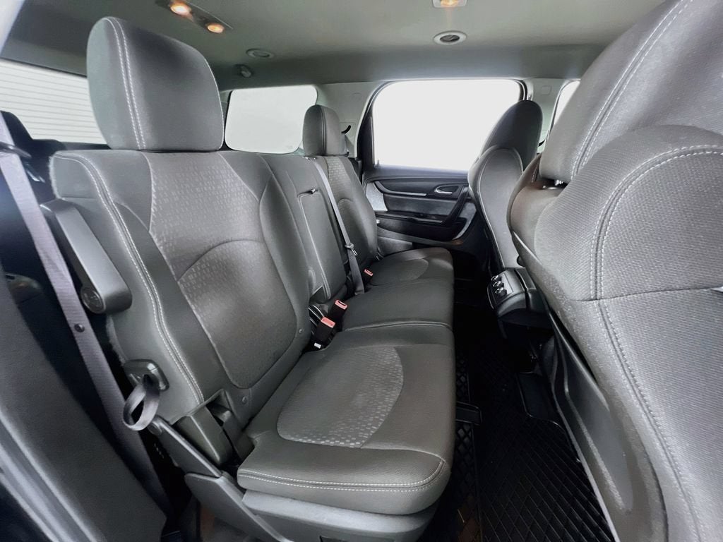 2015 GMC Acadia SLE