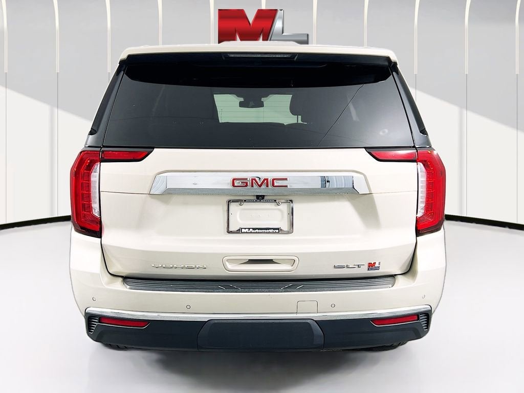 2023 GMC Yukon SLT