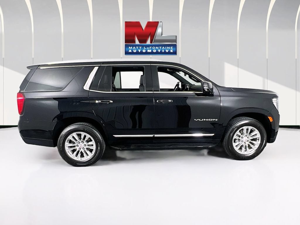 2023 GMC Yukon SLT