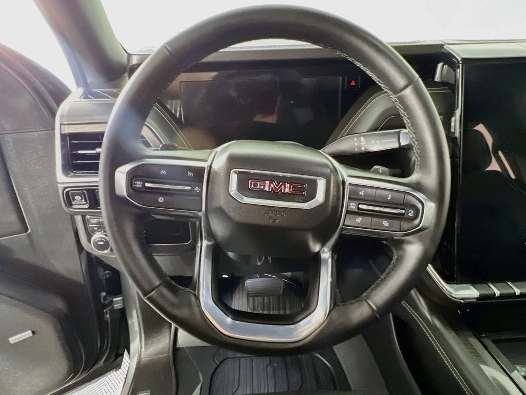 2025 GMC Yukon Elevation