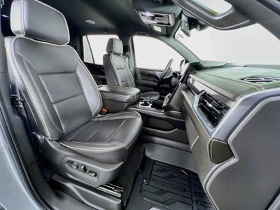 2025 GMC Yukon Elevation