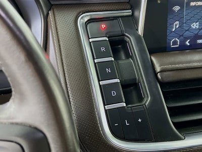 2023 GMC Yukon XL SLT