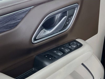 2023 GMC Yukon XL SLT