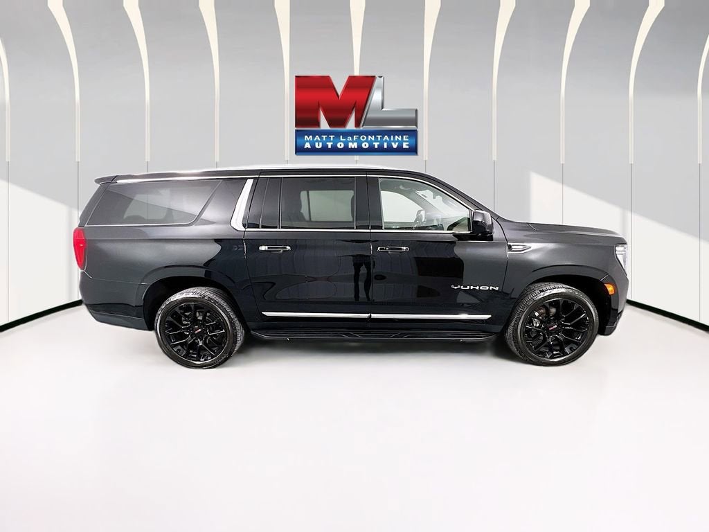 2023 GMC Yukon XL SLT