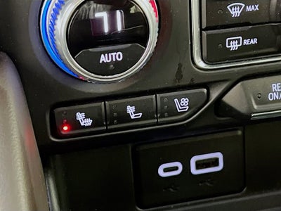 2024 GMC Yukon XL SLT