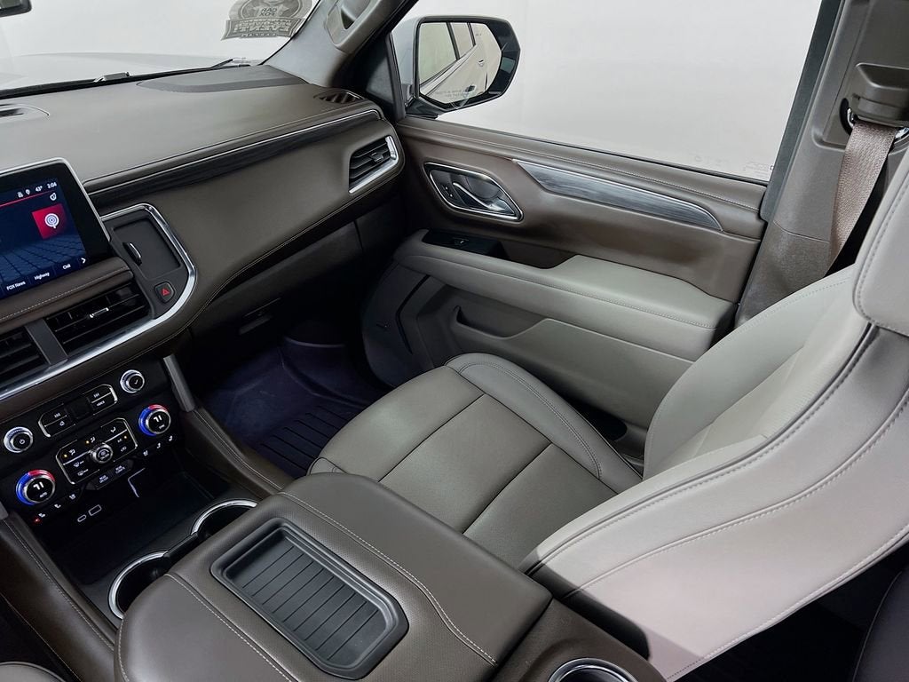 2024 GMC Yukon XL SLT